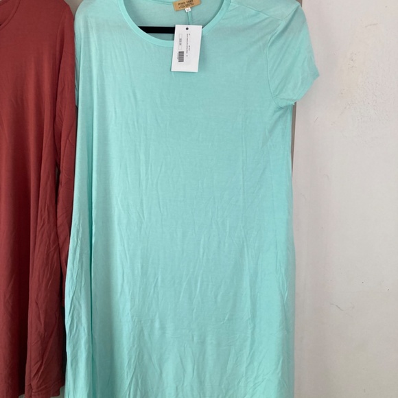 Set of 2 Piko 1988 3/4 sleeve tunic top and short sleeve swing dress - Picture 2 of 5